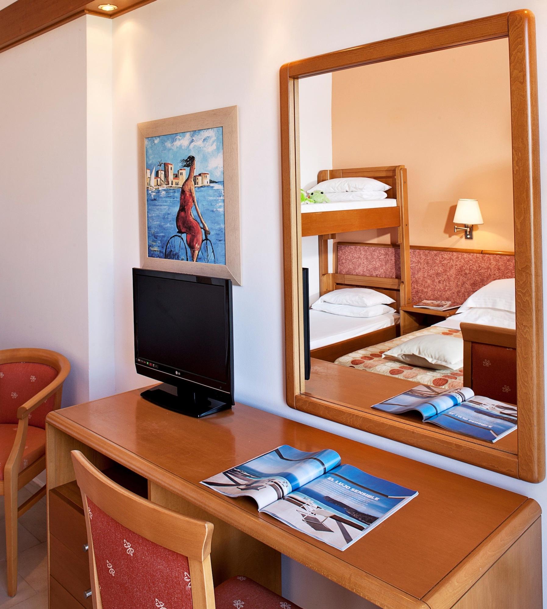Argile Resort Mantzavináta Екстериор снимка