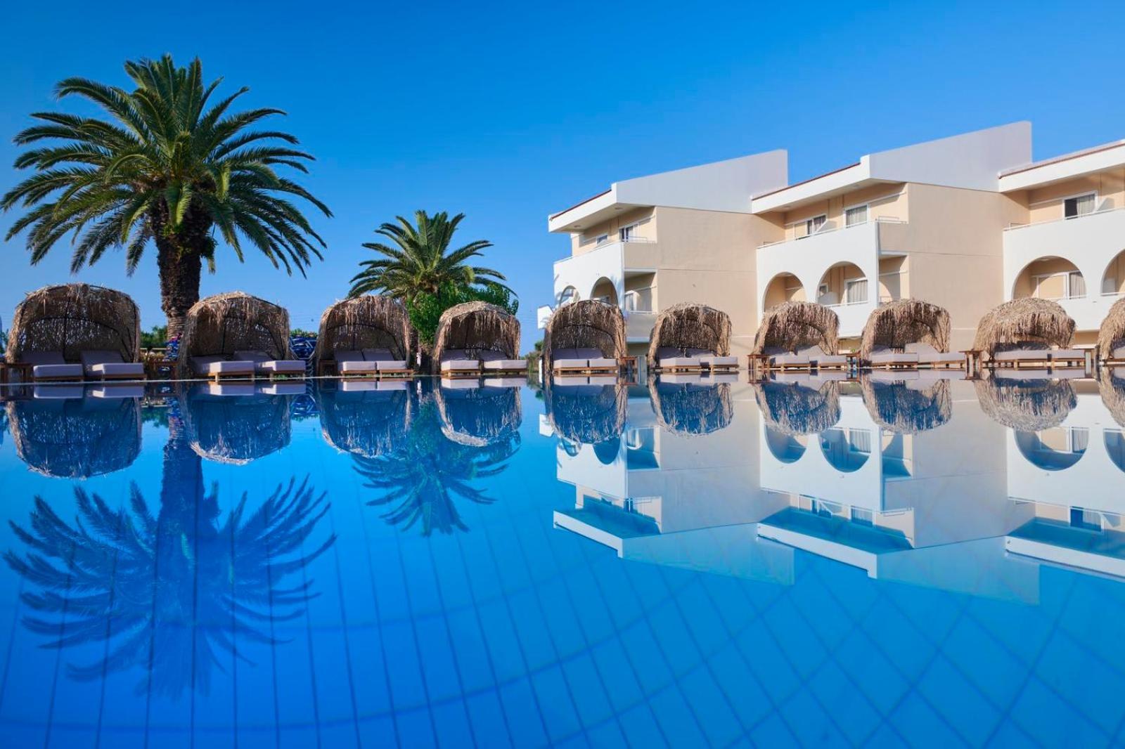 Argile Resort Mantzavináta Екстериор снимка