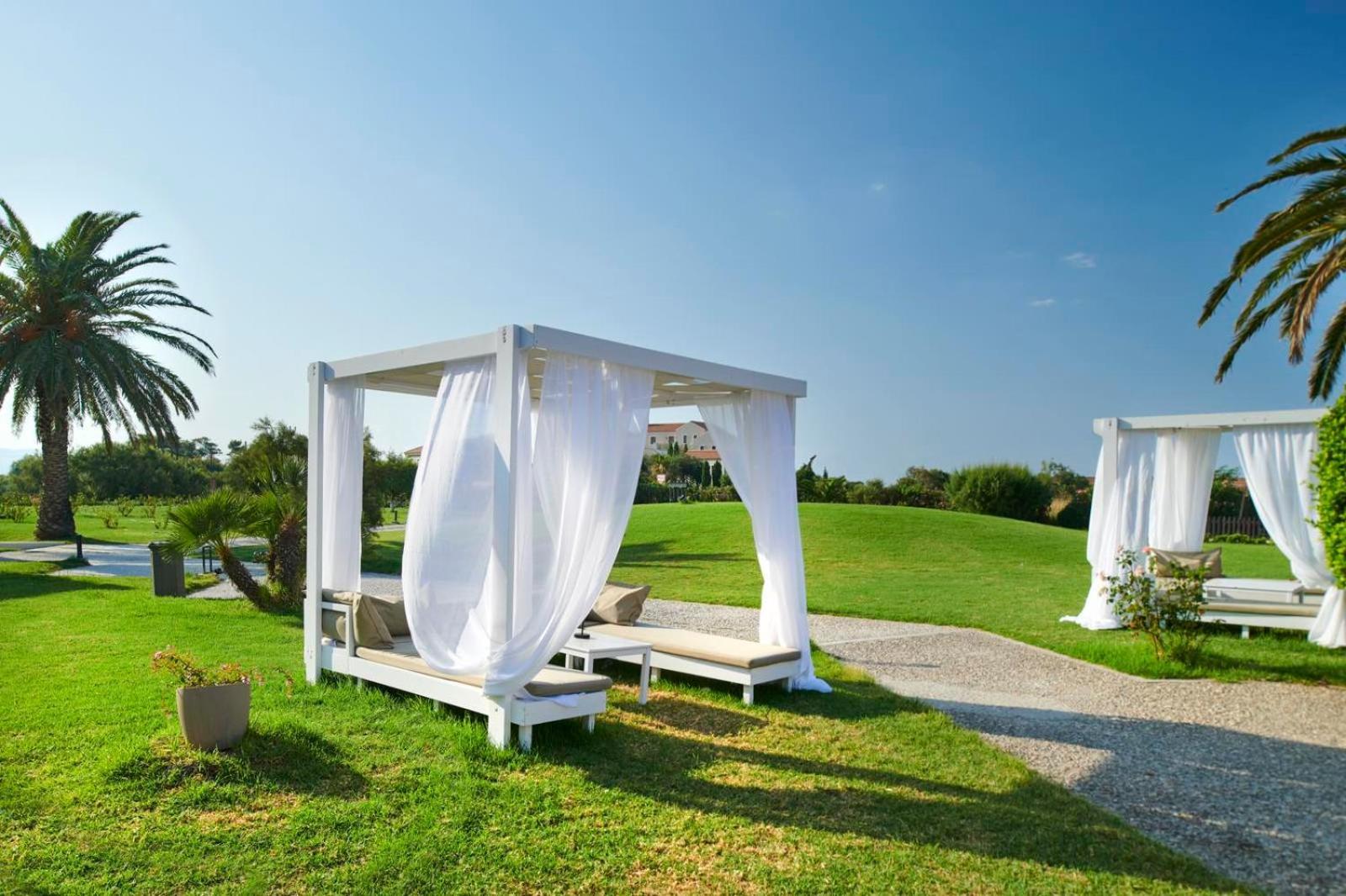 Argile Resort Mantzavináta Екстериор снимка