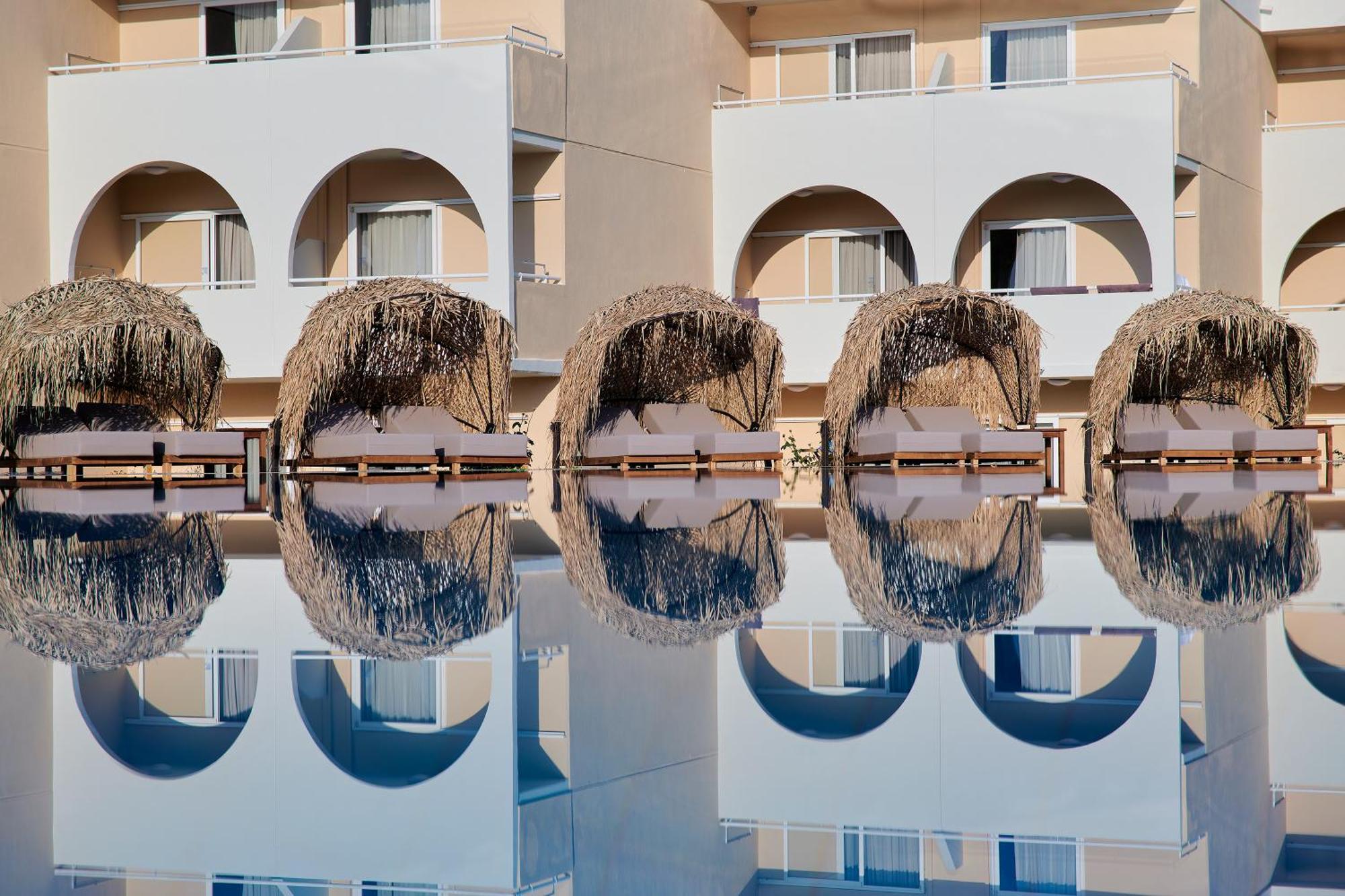 Argile Resort Mantzavináta Екстериор снимка