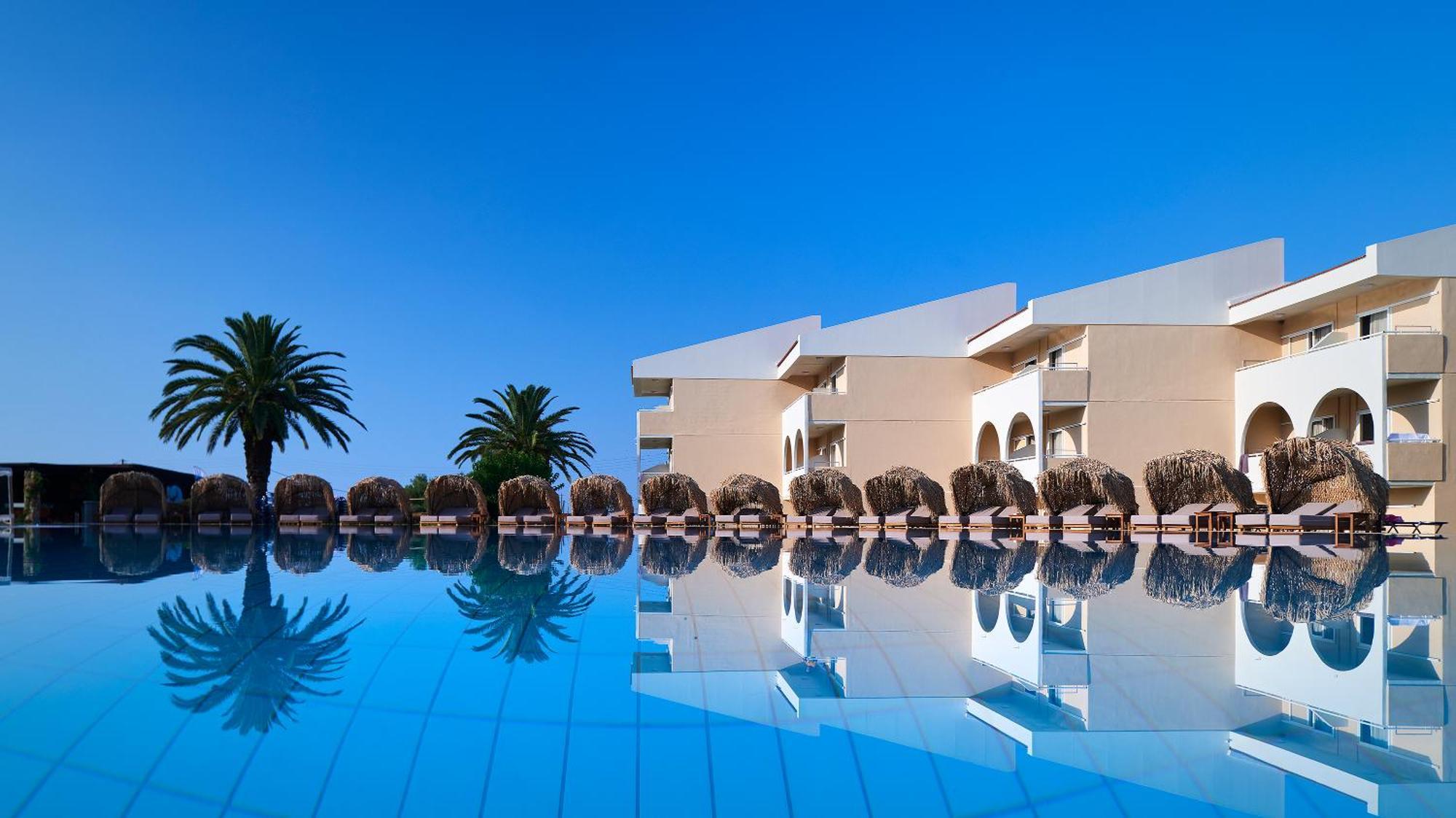 Argile Resort Mantzavináta Екстериор снимка