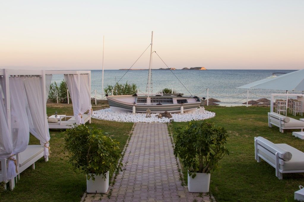 Argile Resort Mantzavináta Екстериор снимка
